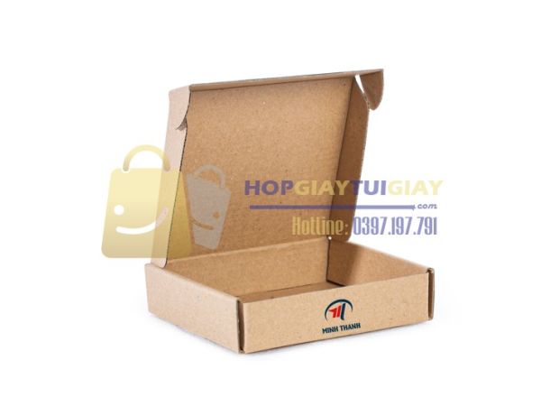 Hộp giấy carton vàng khổ ngang
