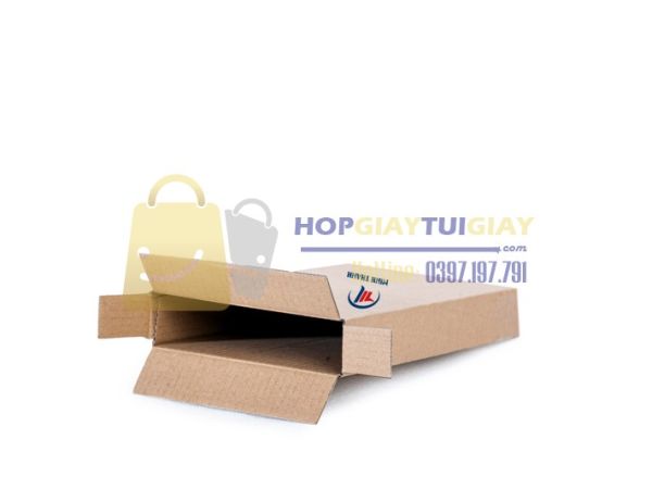 Hộp giấy carton vàng mở nắp bên